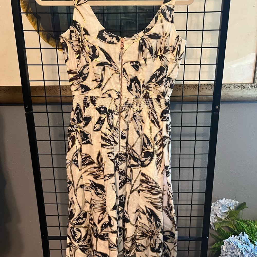 J. Crew Black and White Floral Midi Dress NWOT - Picture 4 of 9